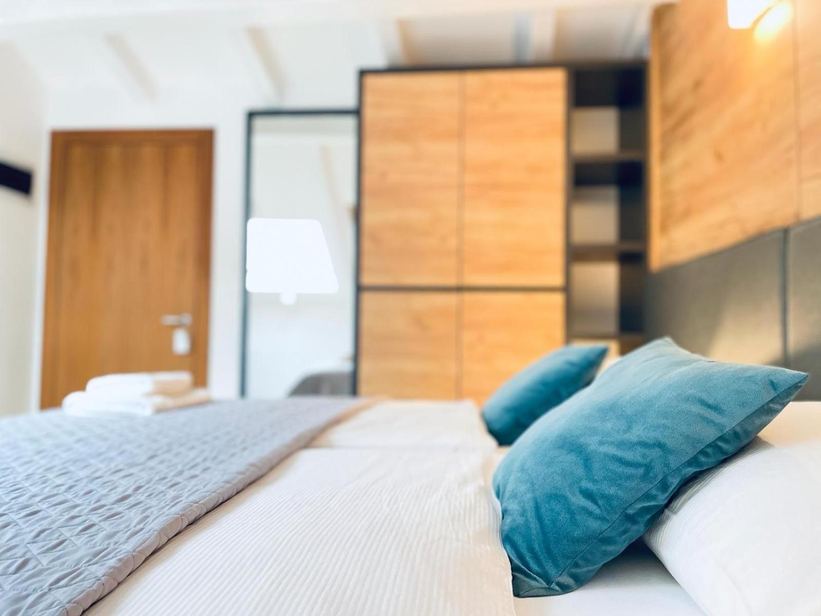 Fazana City Rooms With Free Parking Zewnętrze zdjęcie