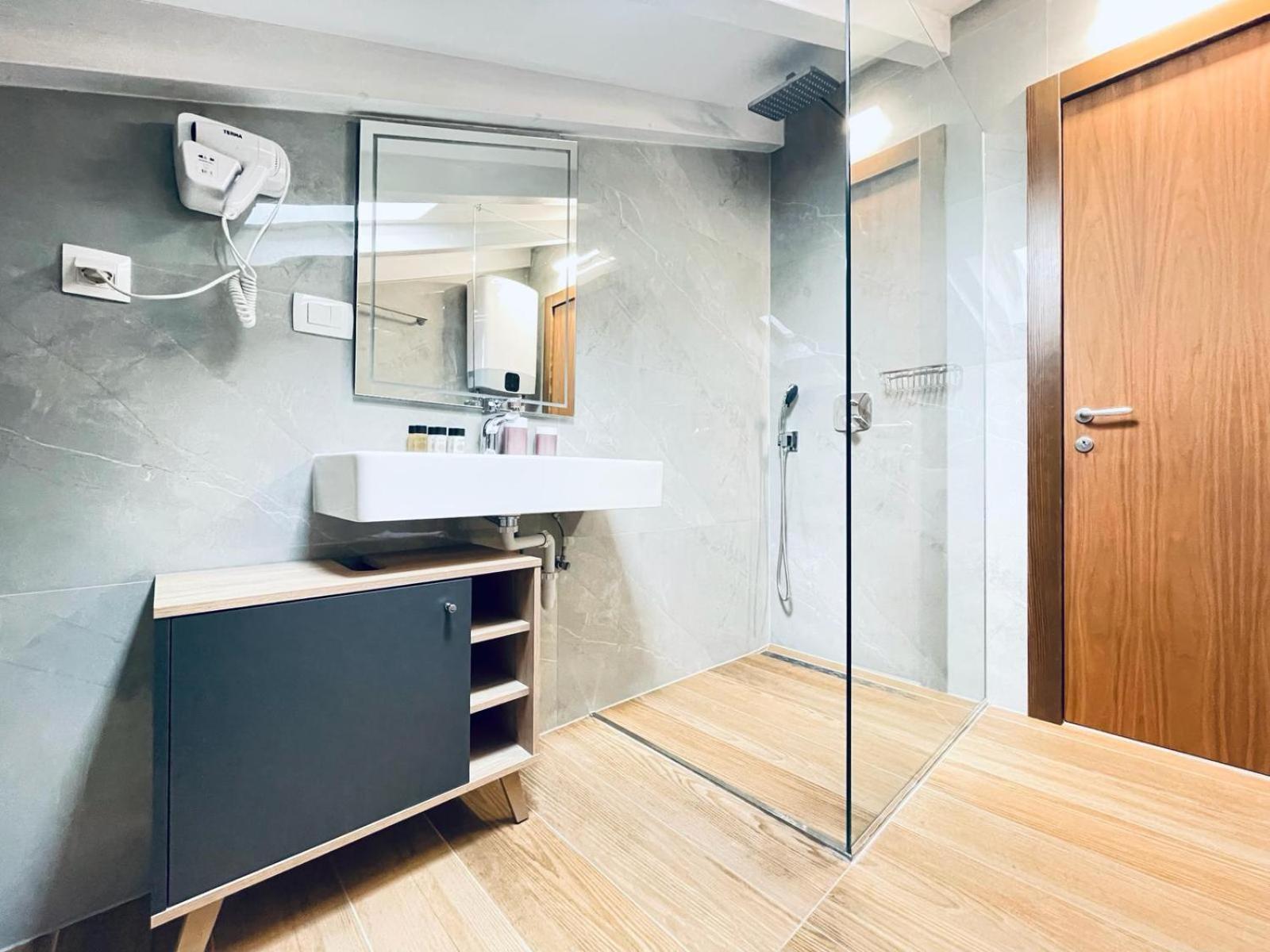 Fazana City Rooms With Free Parking Zewnętrze zdjęcie